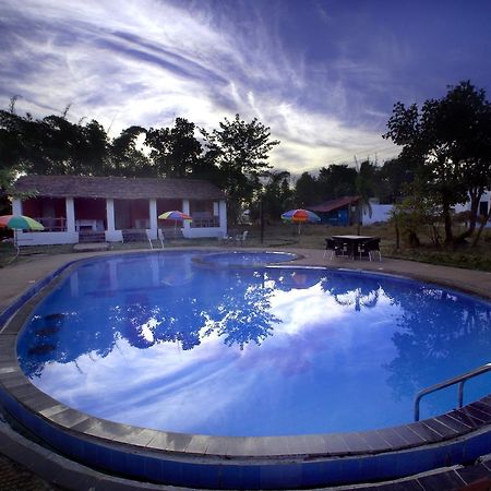Mogli Resort Kānha Extérieur photo