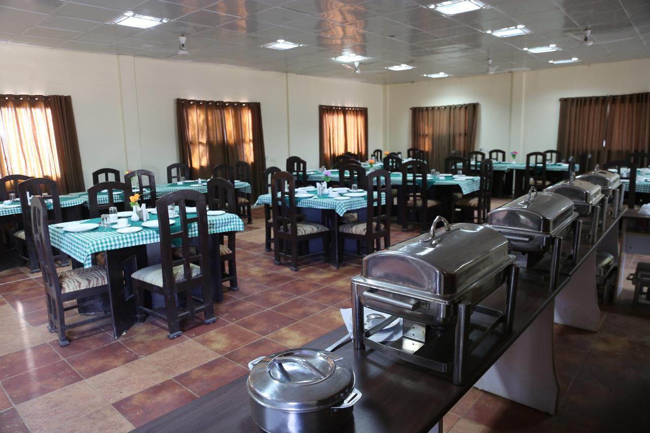 Mogli Resort Kānha Extérieur photo
